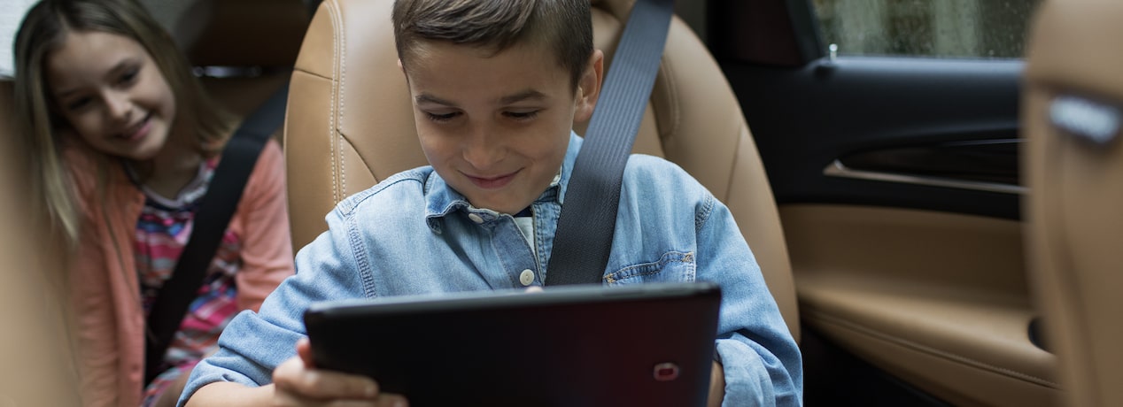 Con el hotspot Wi-Fi integrado en tu vehículo Buick te mantendrás conectado que conecta hasta 7 dispositivos