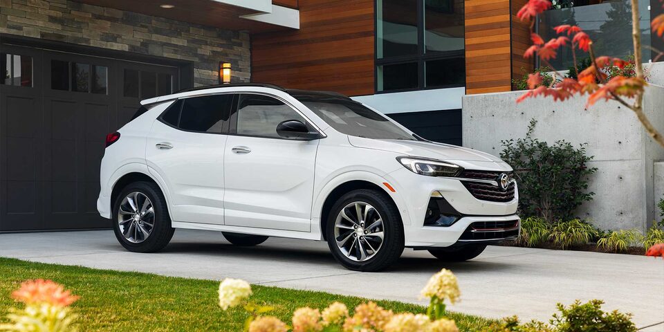 Buick Encore, camioneta premium disponible para ser tuya esta SUV season en color blanco