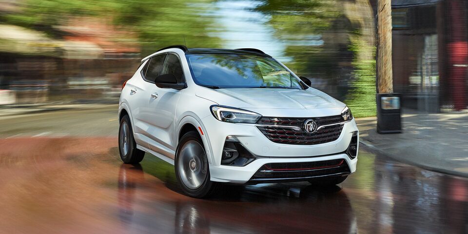 Buick Encore GX 2023 con dirección eléctrica asistida