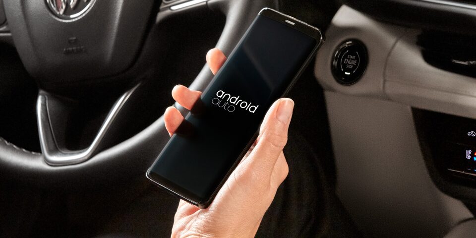 Wireless Phone Projection para conectar tu smartphone a tu Buick Envision 2023 con Apple CarPlay y Android Auto