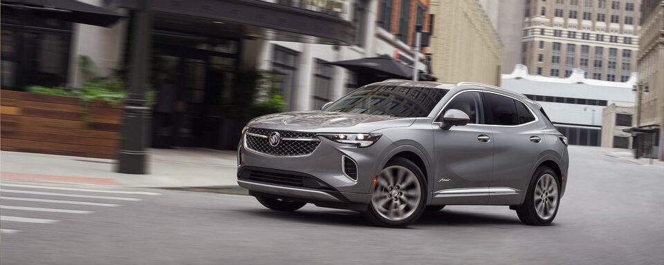 Vive el máximo lujo y desempeño en tu Buick Envision 2023, mejor SUV mediana