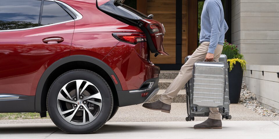 Cajuela manos libres en tu mejor SUV mediana, Buick Envision 2023