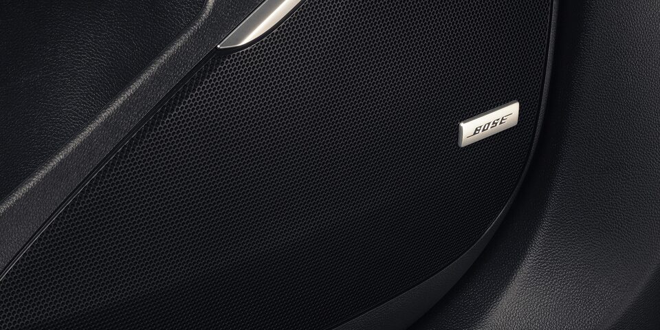 Sistema de audio con 10 bocinas Bose con amplificador y subwoofer en tu camioneta SUV de lujo, Buick Enclave 2024