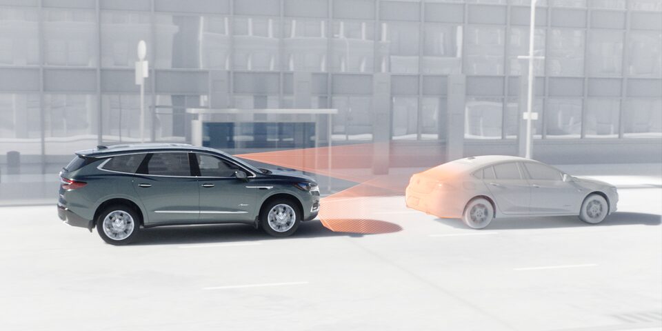 Asistente de frenado de emergencia en Buick Enclave 2024