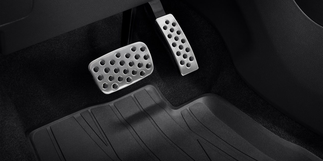 Cubierta deportiva para pedal de tu SUV compacta premium, Buick Encore 2025