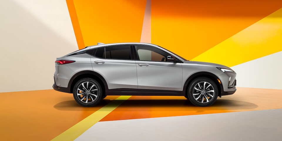 Carácter único y vanguardista en tu Buick Envista 2025, SUV premium con una sofisticada caída coupé y perfectas dimensiones de un crossover